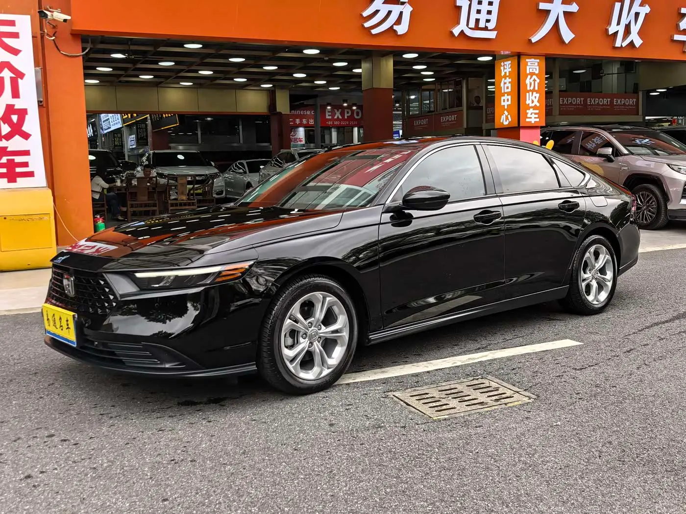 Honda Accord 2024 — Фото 2/20