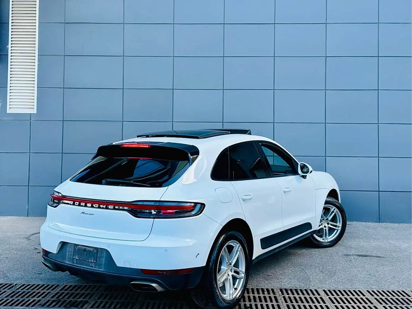 Porsche Macan 2020 — Photo 7/14