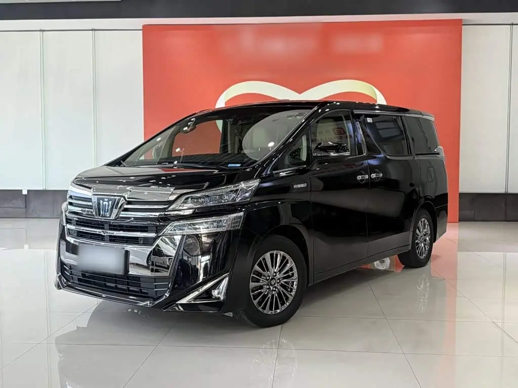 Toyota Vellfire 2021 — Photo 1/20