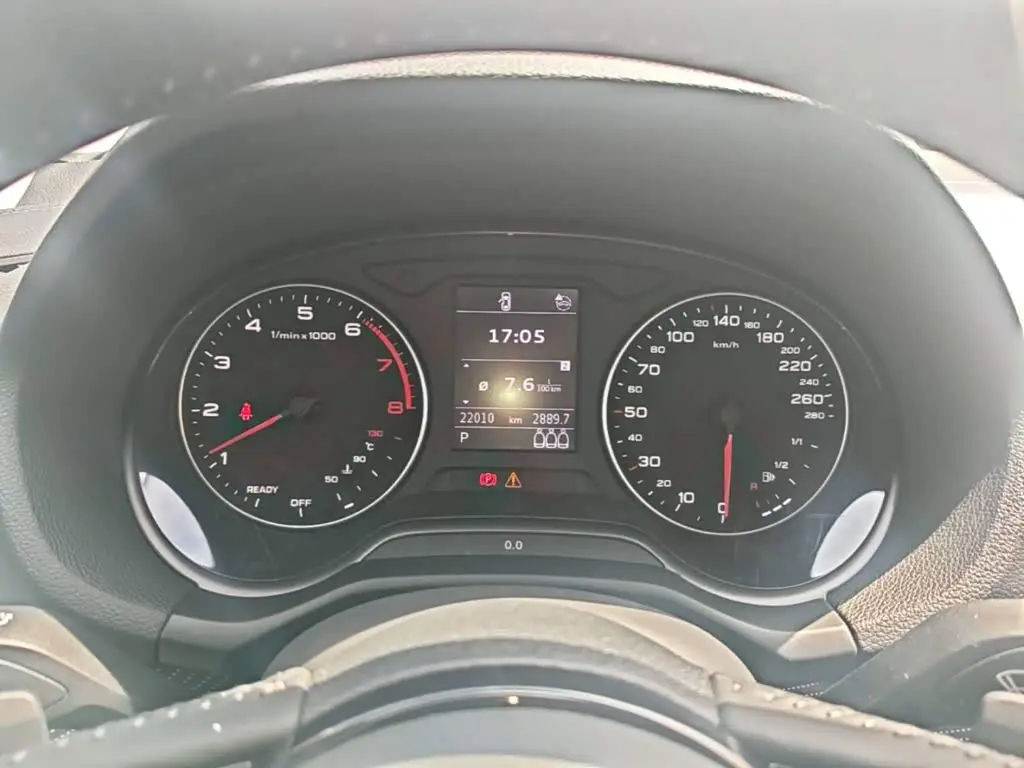 Audi Q2L 2022 — Photo 8/20