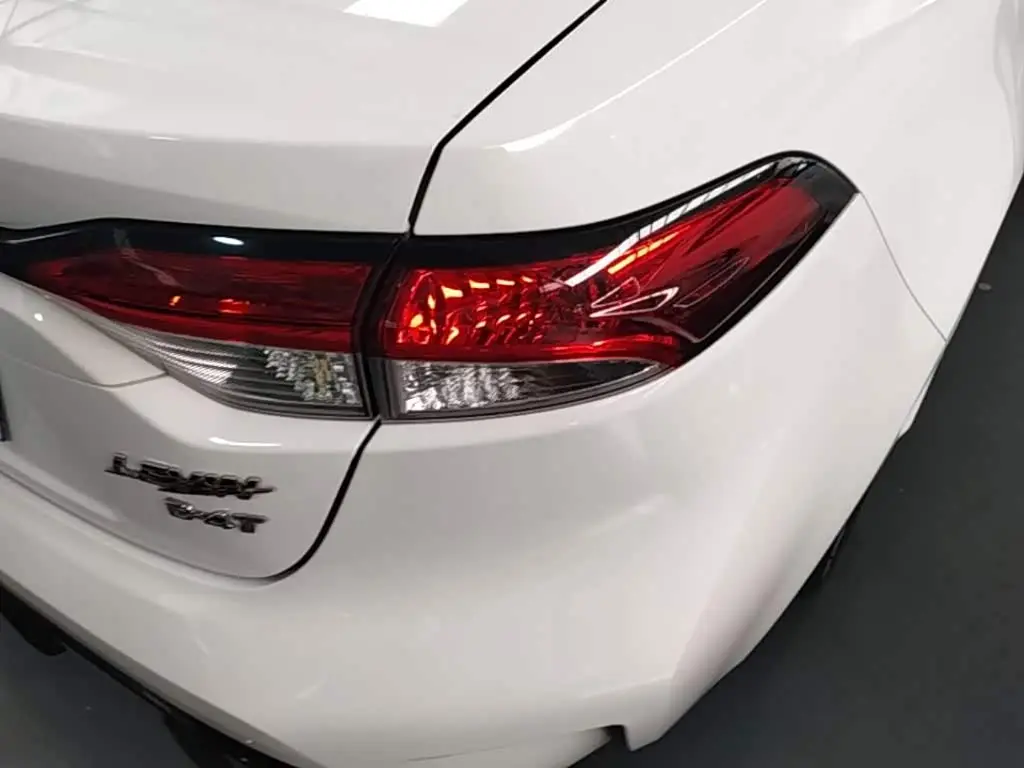 Toyota Levin 2024 — Photo 8/20