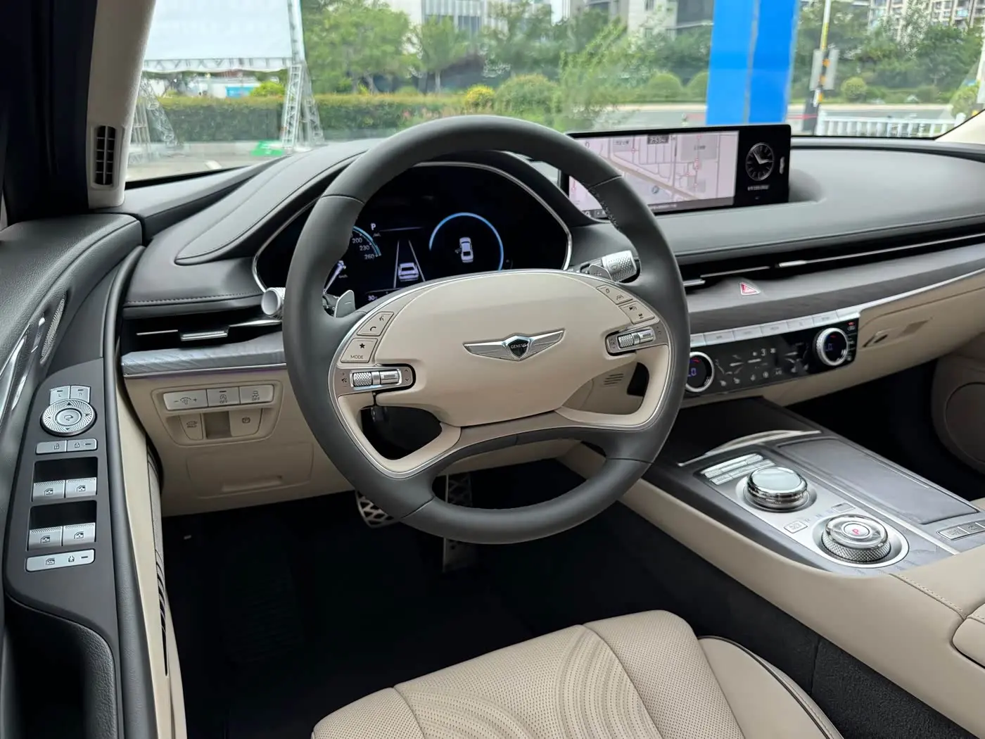 Genesis G80 2023 — Photo 11/19