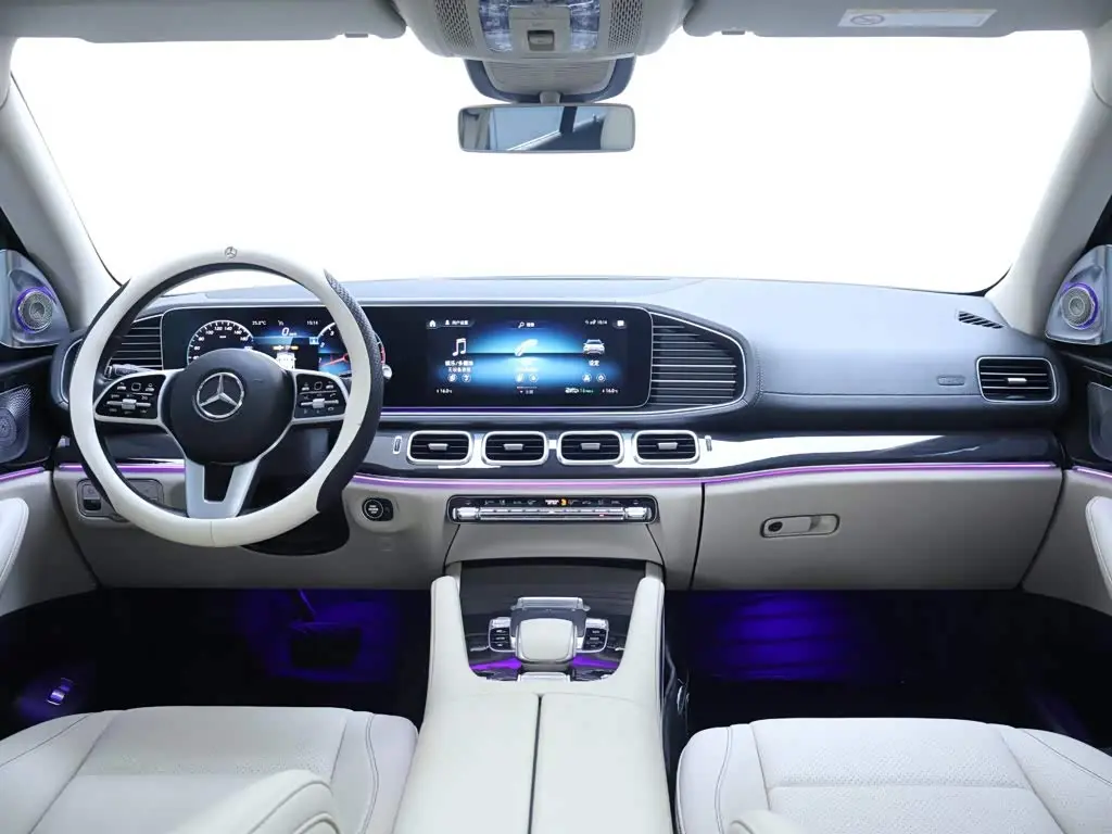 Mercedes-Benz GLE 2019 — Photo 13/20