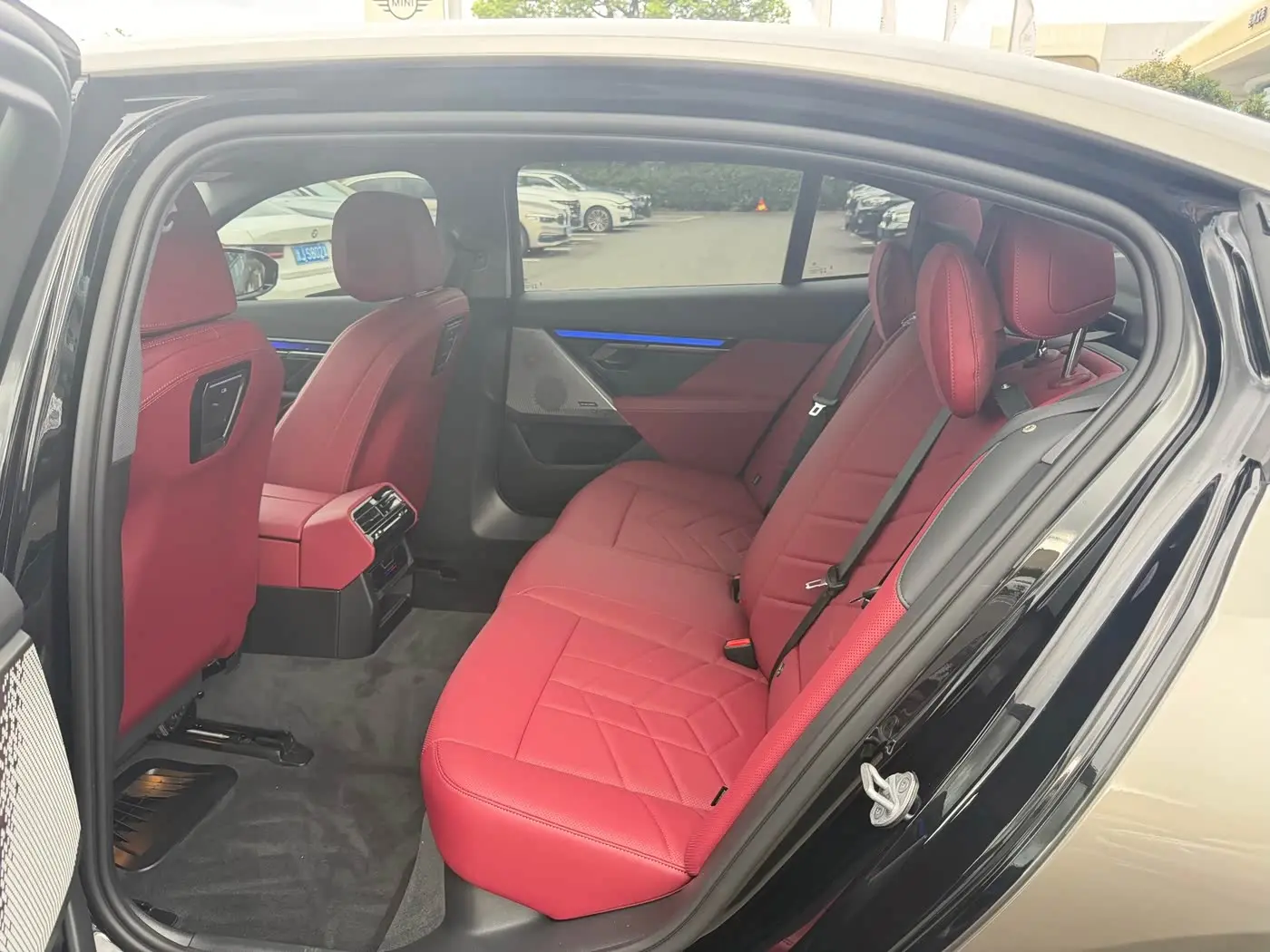 BMW 5 Series 2026 — Photo 6/17