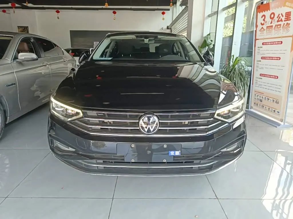 Volkswagen Magotan 2022 — Photo 3/20