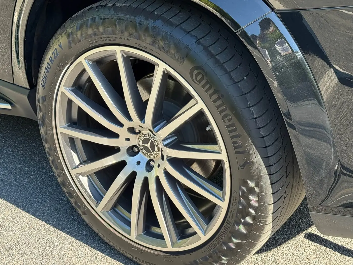 Mercedes-Benz GLS 2022 — Photo 15/17