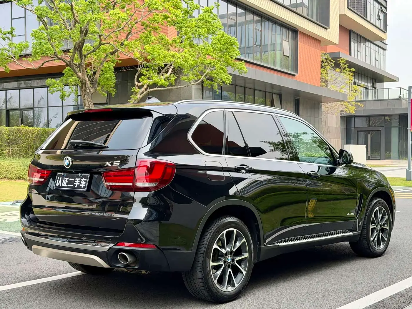 BMW X5 2014 — Фото 4/20