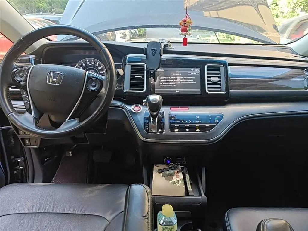 Honda Elysion 2019 — Şəkil 10/20