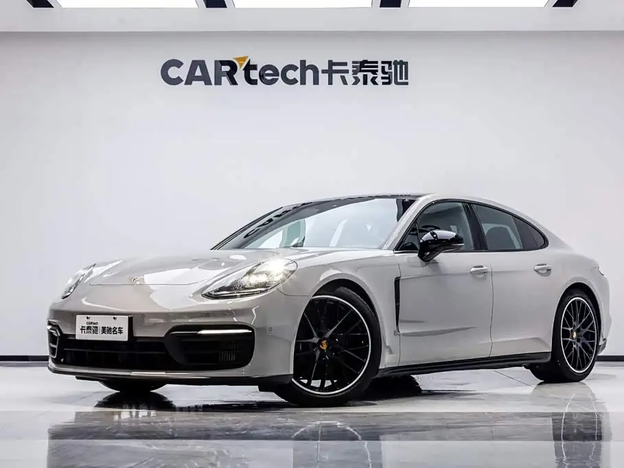 Porsche Panamera, 2022