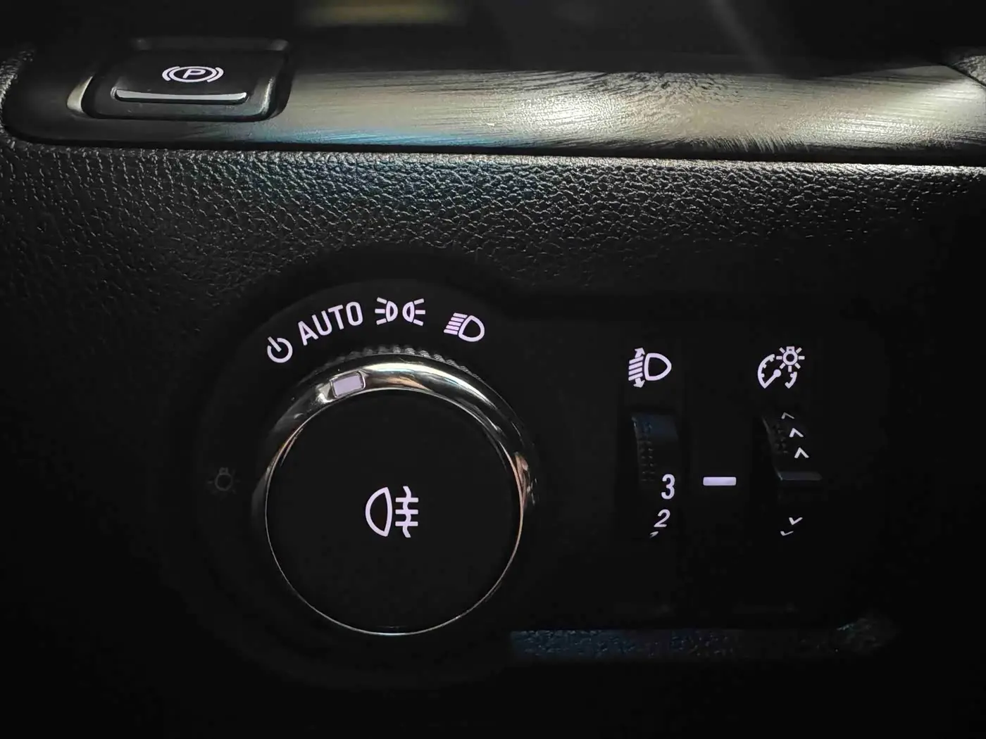 Buick GL6 2022 — Фото 11/20