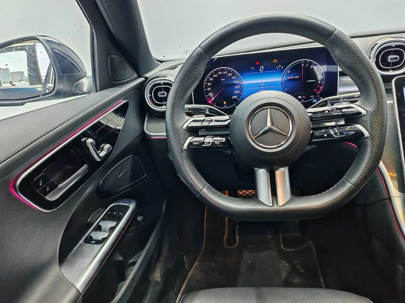 Mercedes-Benz C-Class New Energy 2024 — Photo 8/19
