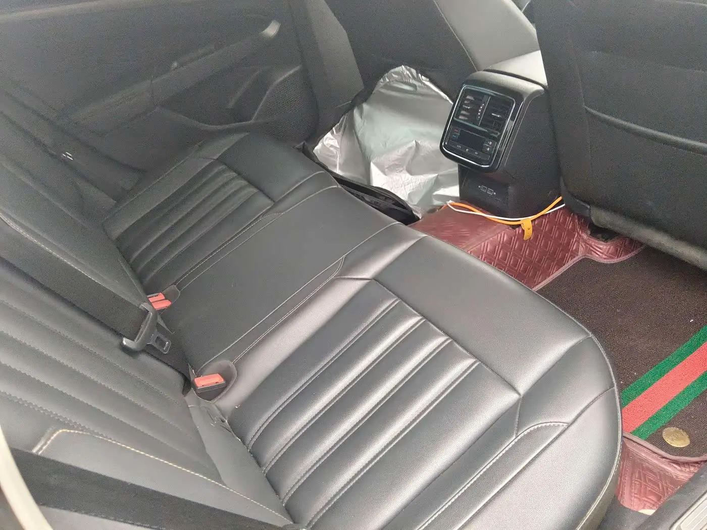 Volkswagen Passat New Energy 2019 — Фото 10/16