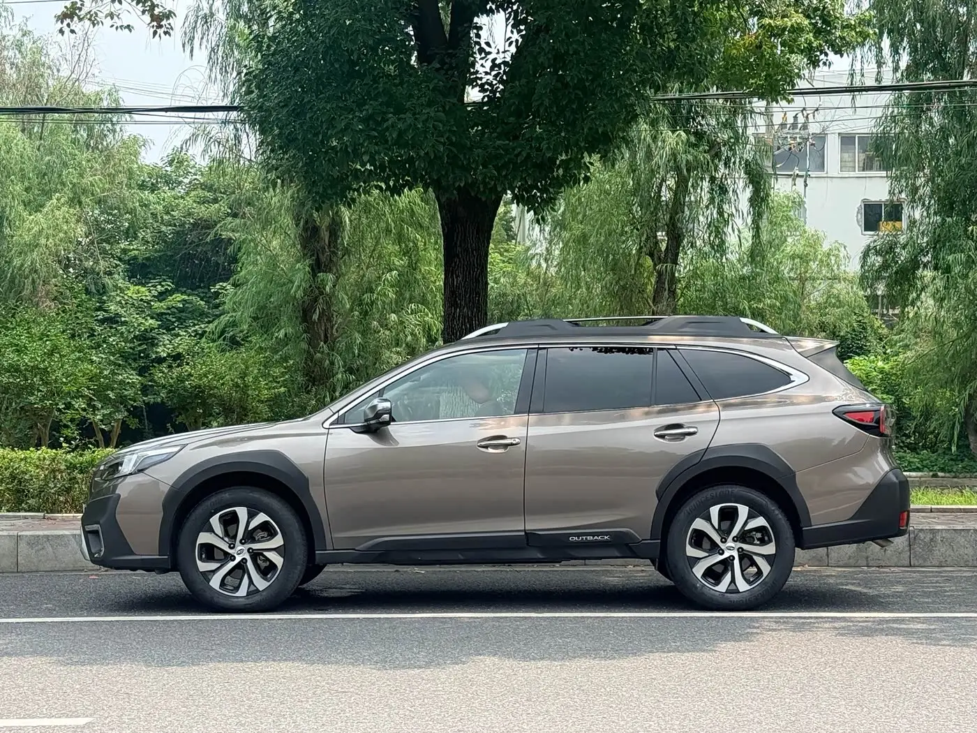 Subaru Outback 2021 — Photo 5/19