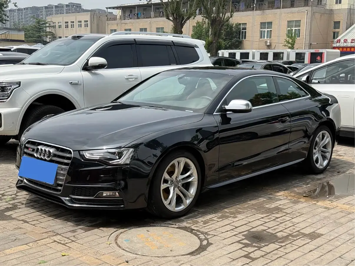Audi S5 2014 — Фото 1/18