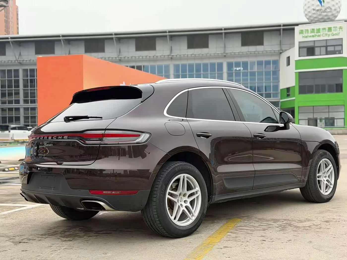 Porsche Macan 2019 — Фото 13/13