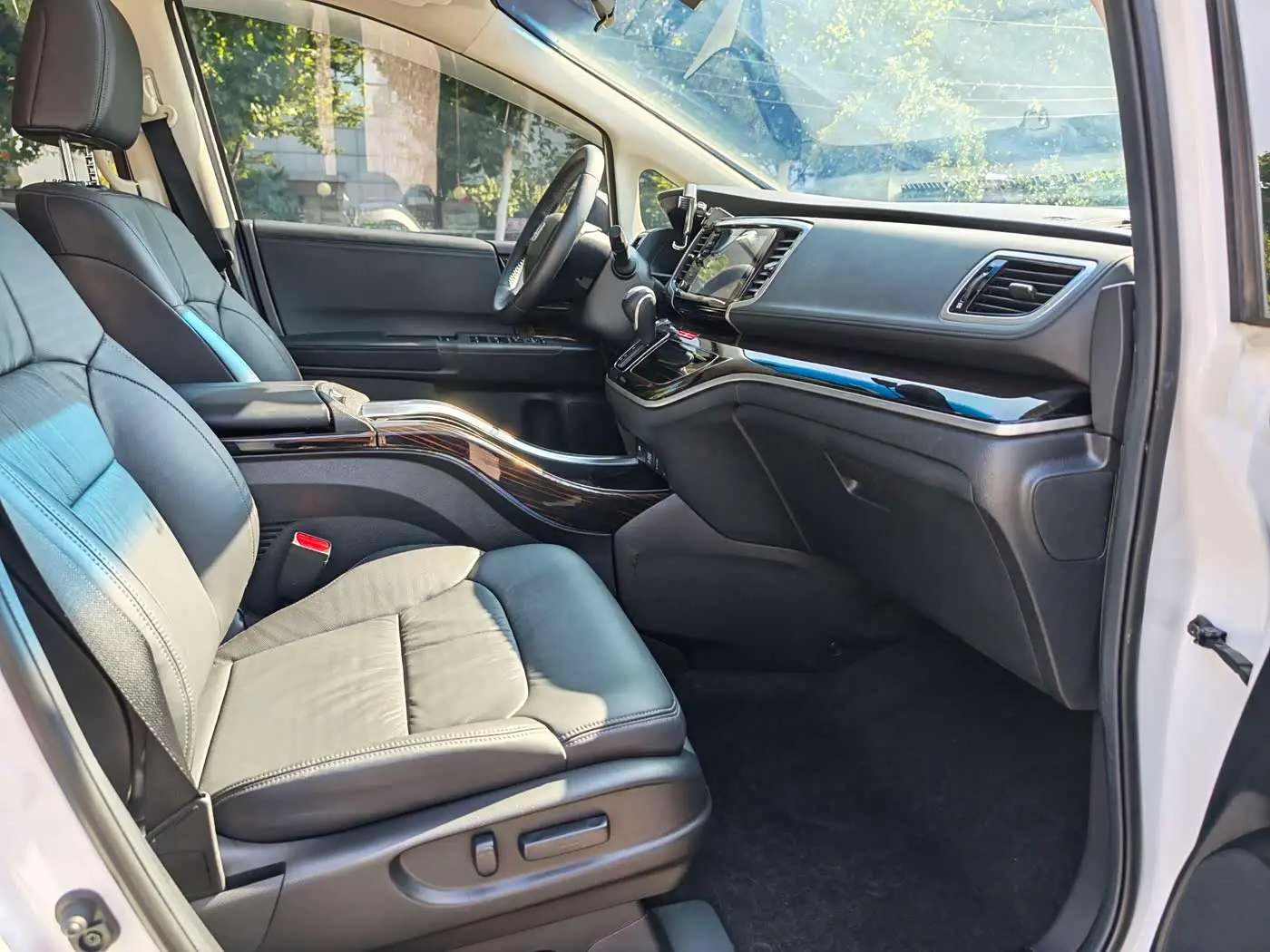 Honda Odyssey 2020 — Şəkil 16/20