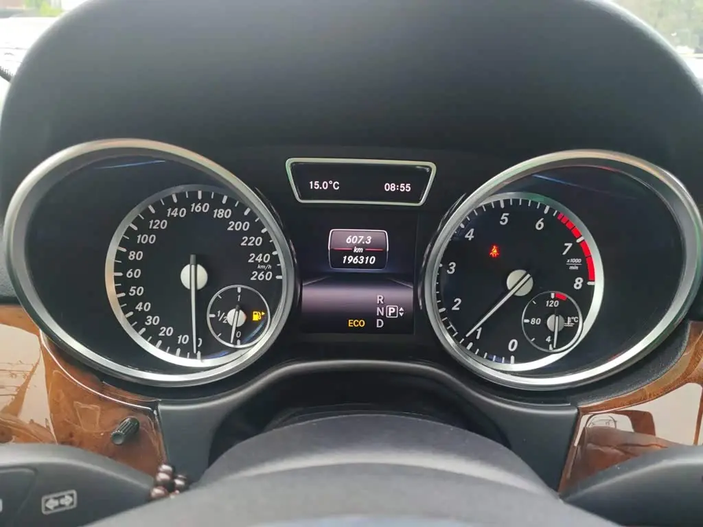 Mercedes-Benz M-Class 2014 — Photo 12/20