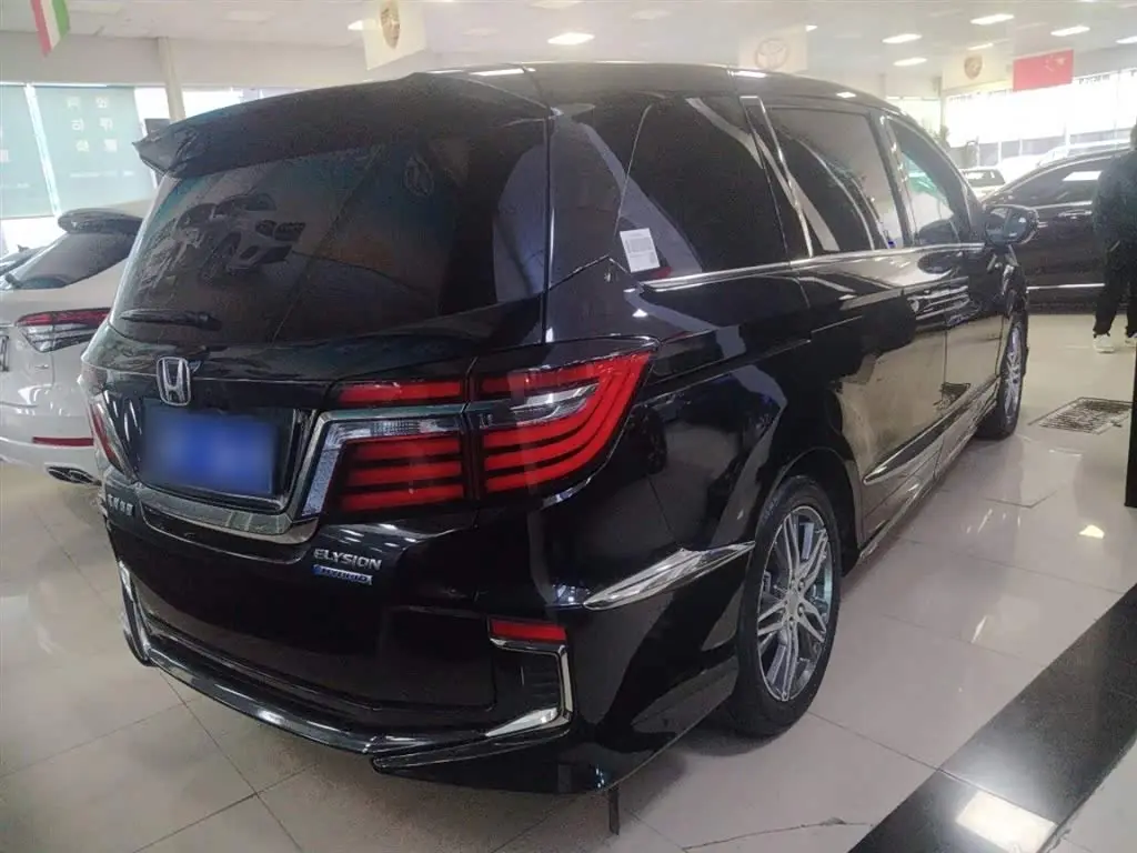 Honda Elysion 2020 — Photo 7/20