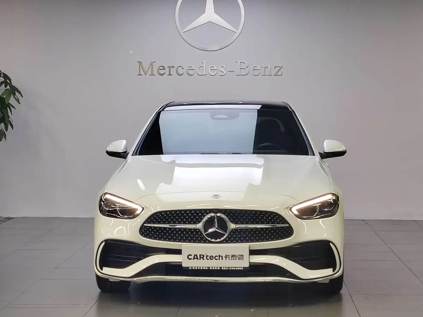Mercedes-Benz C-Class 2024 — Photo 2/20