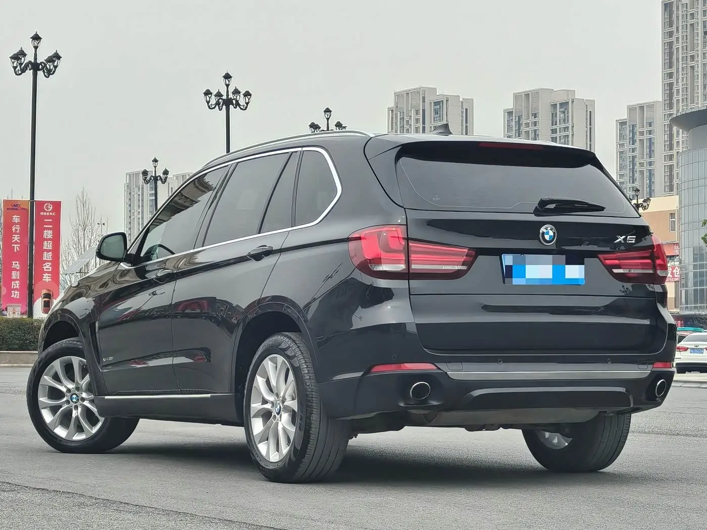 BMW X5 2018 — Photo 6/14