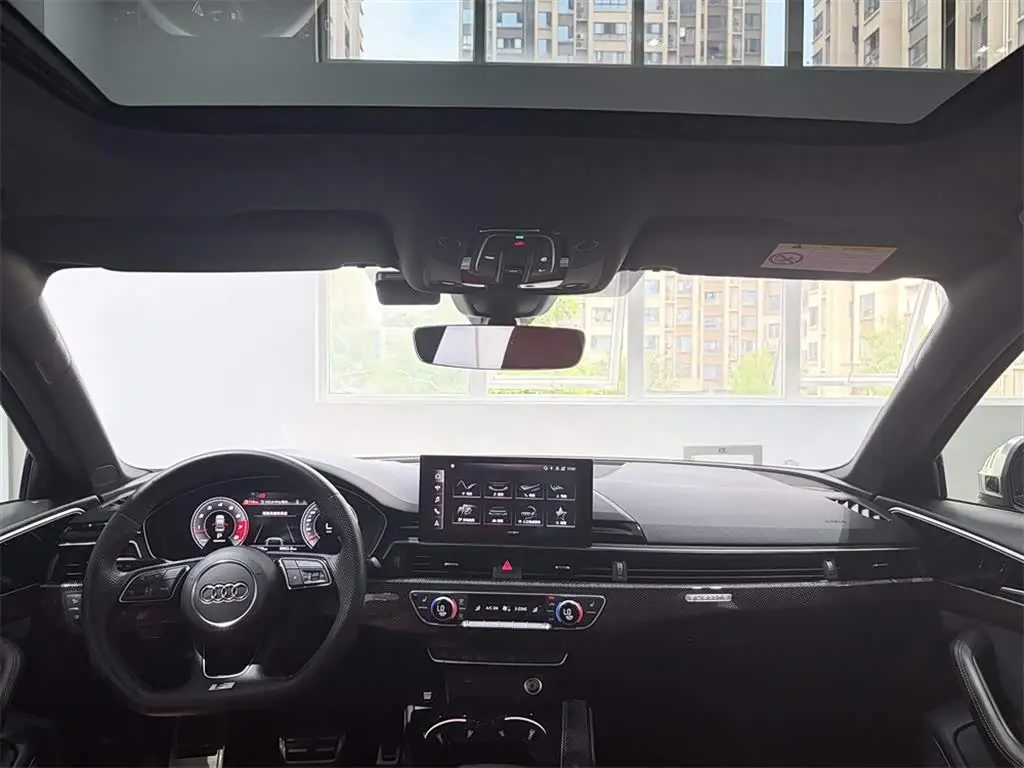 Audi S4 2023 — Photo 10/18