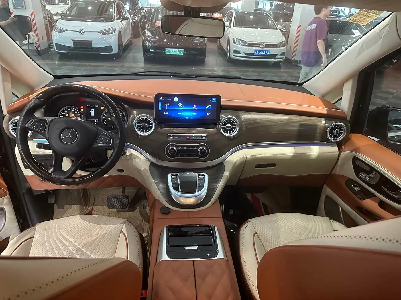 Mercedes-Benz Vito 2022 — Şəkil 7/12