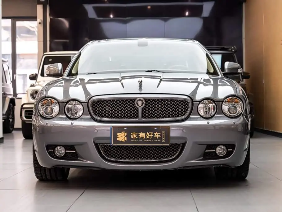Jaguar XJ 2008 — Şəkil 2/20