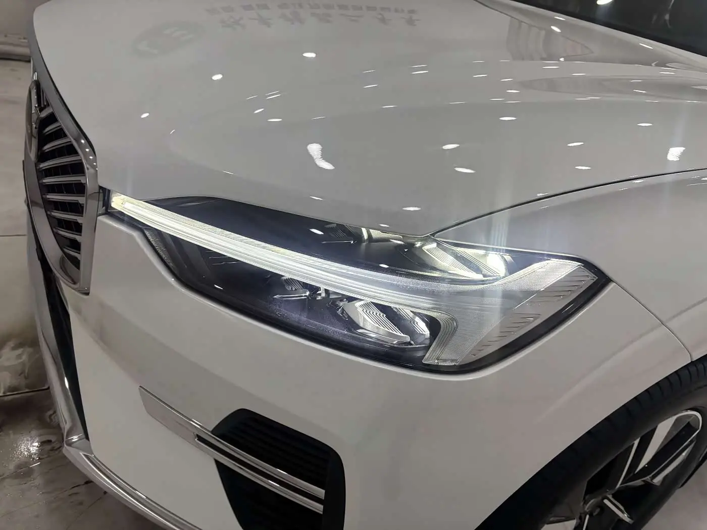 Volvo XC60 2025 — Photo 9/20