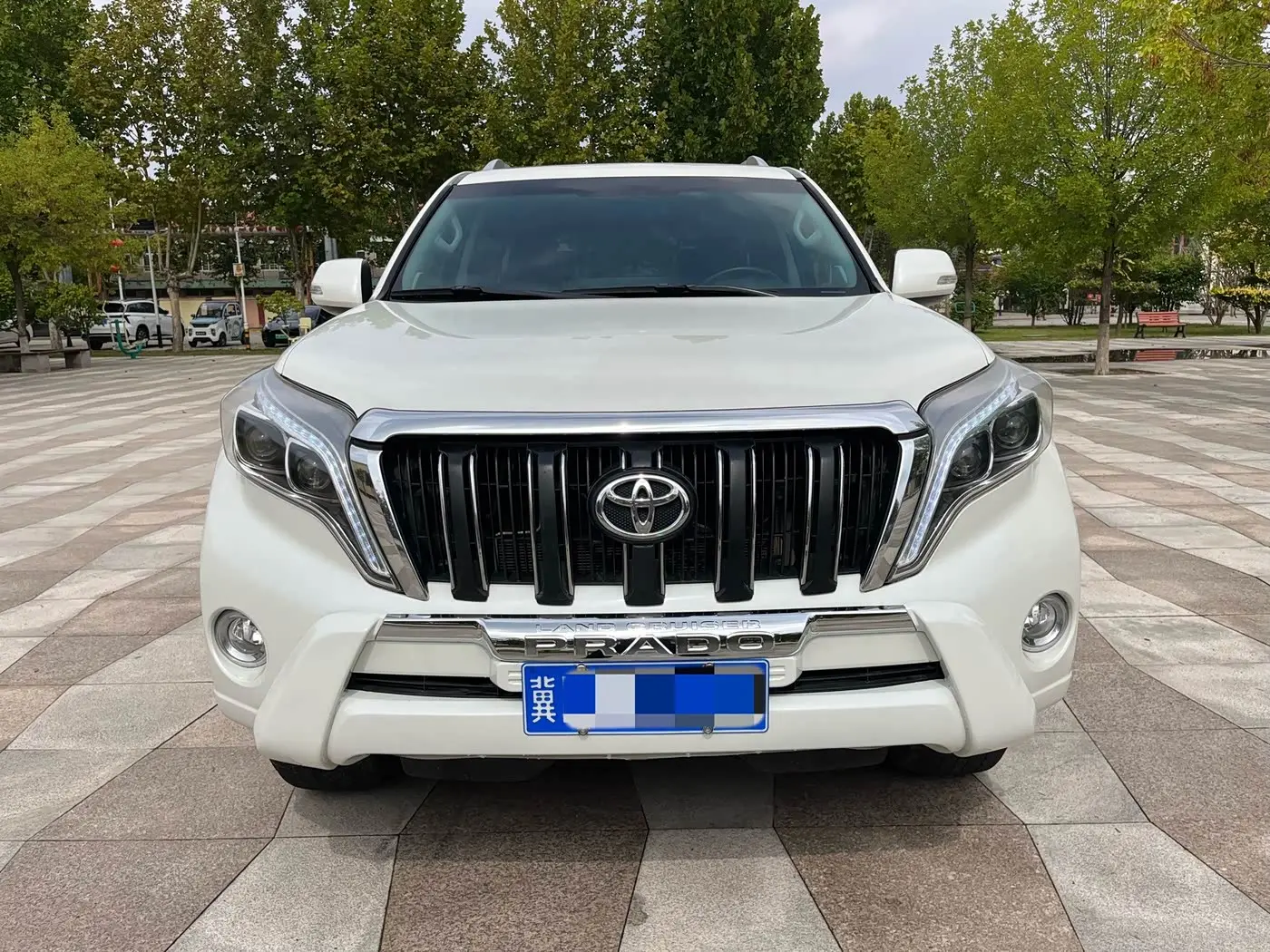Toyota Prado 2017 — Фото 1/9