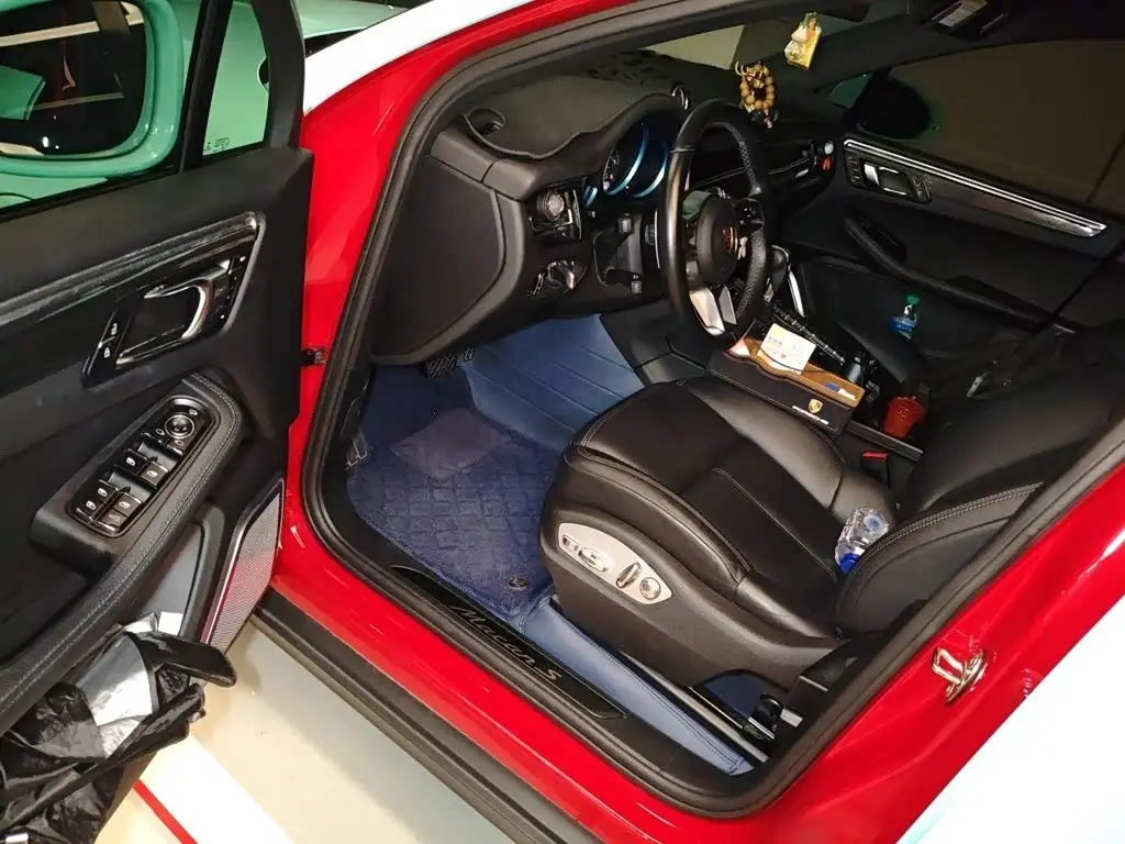 Porsche Macan 2020 — Фото 12/20