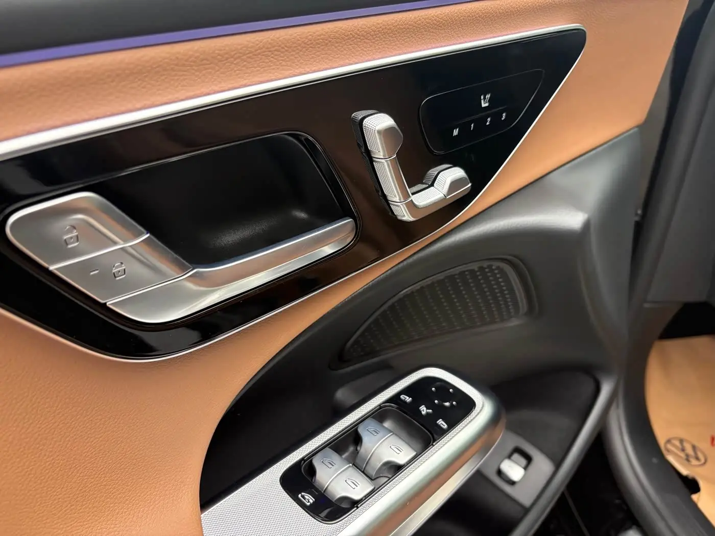 Mercedes-Benz E-Class 2026 — Photo 9/10