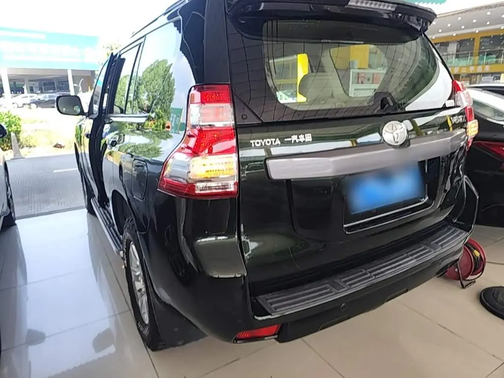 Toyota Prado 2016 — Фото 5/20