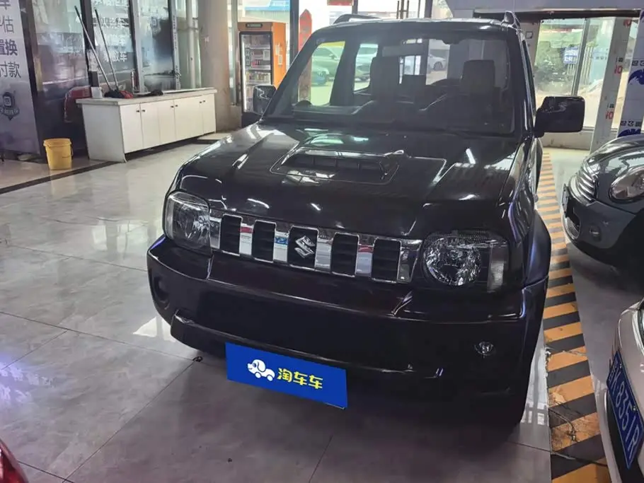 Suzuki Jimny 2018 — Şəkil 2/16