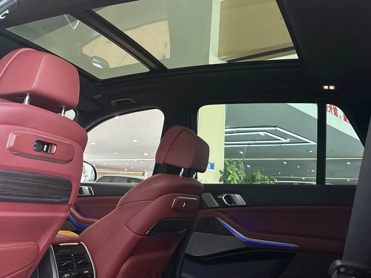 BMW X5 2024 — Photo 9/13