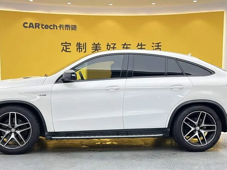 Mercedes-Benz GLE Coupe 2017 — Photo 7/20