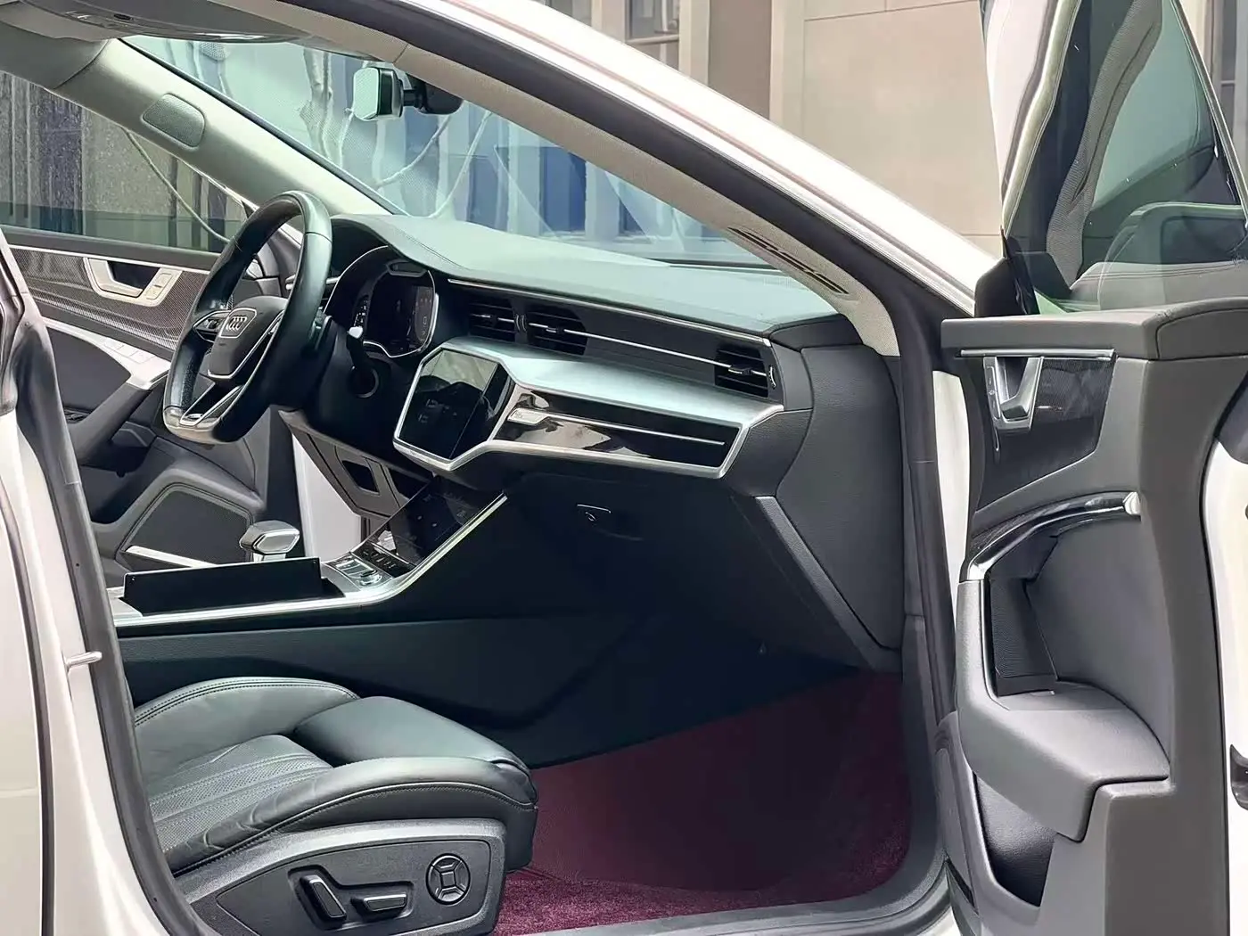 Audi A7 2022 — Photo 8/17