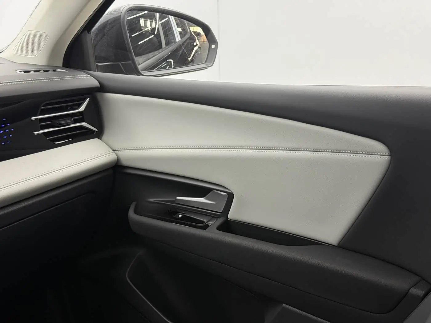 Jetta VS8 2025 — Photo 10/20
