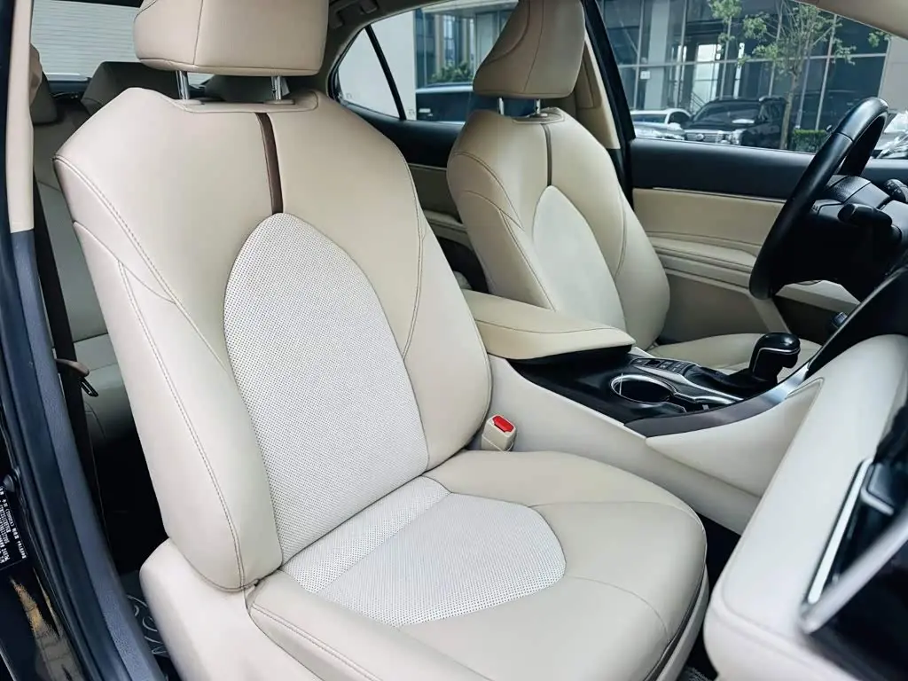 Toyota Camry 2022 — Şəkil 8/20