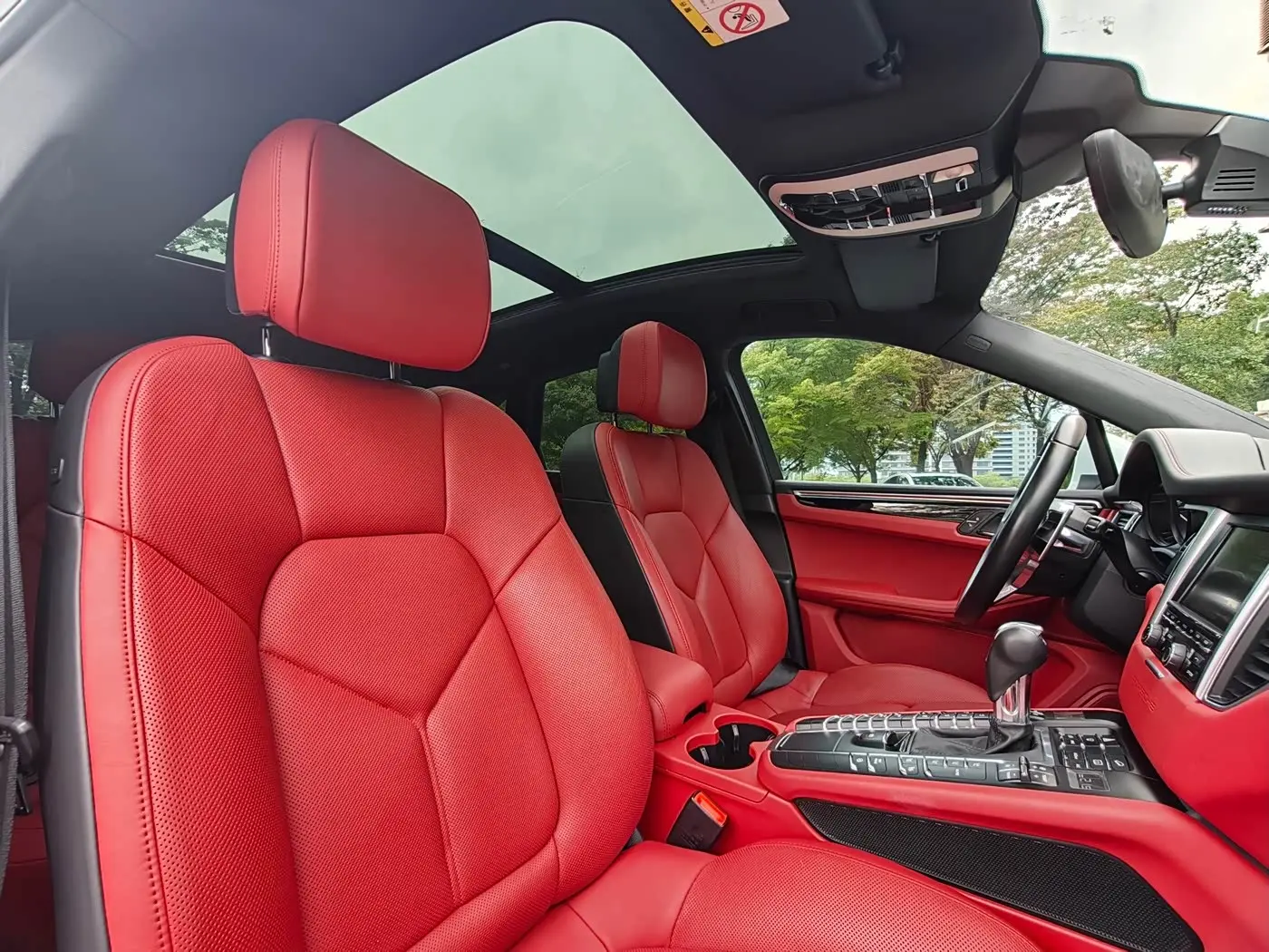 Porsche Macan 2014 — Фото 10/19