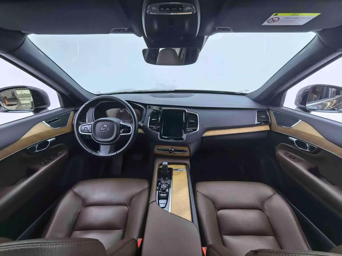 Volvo XC90 2020 — Photo 16/20