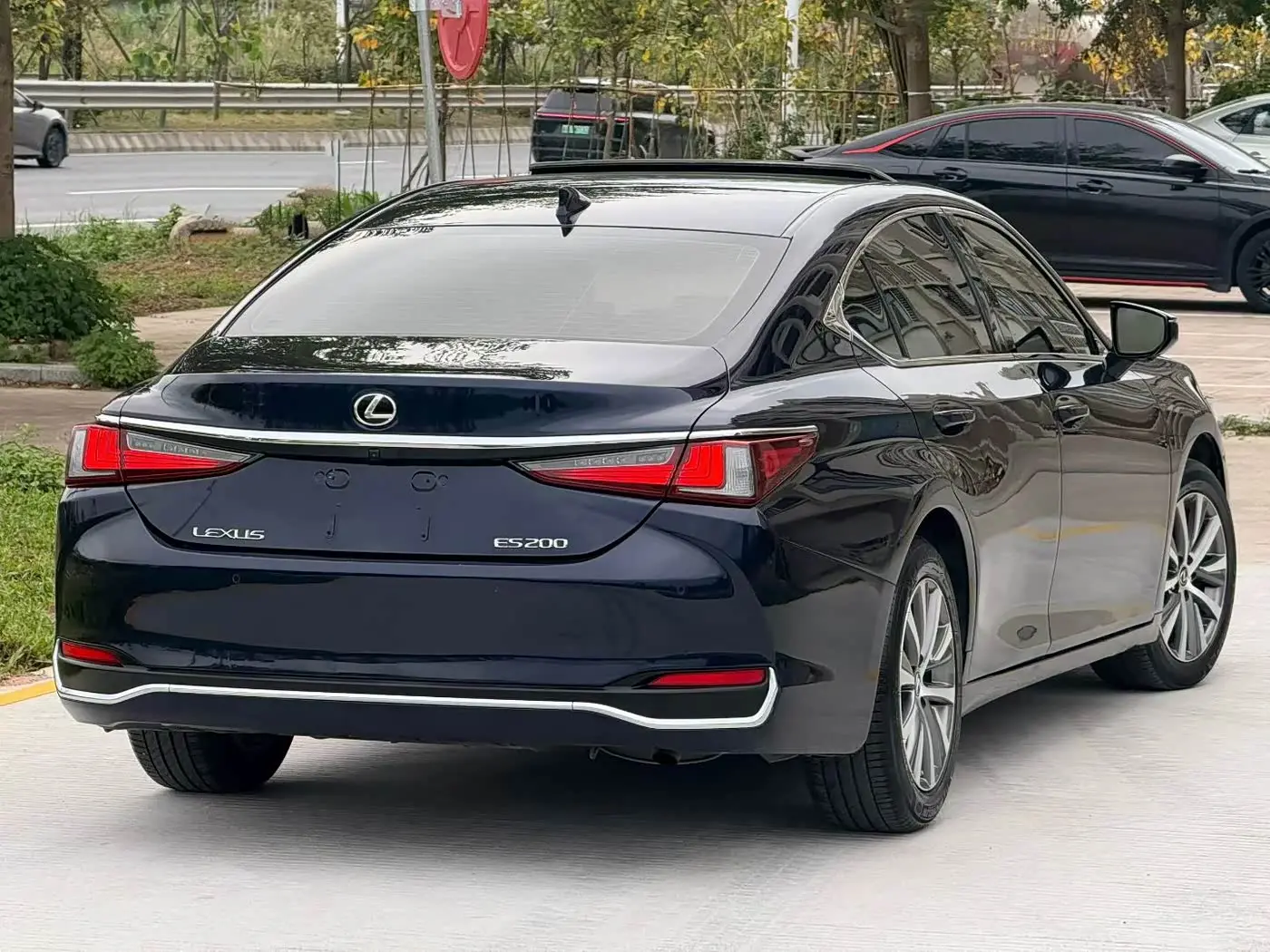 Lexus ES 2020 — Фото 9/9