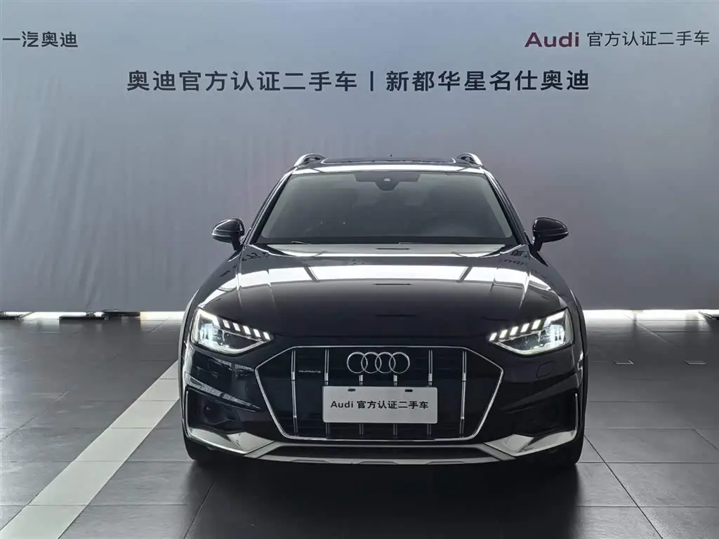 Audi A4 2023 — Photo 3/17