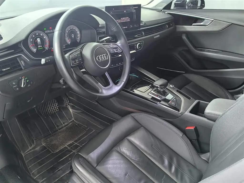 Audi A4 2023 — Photo 17/17