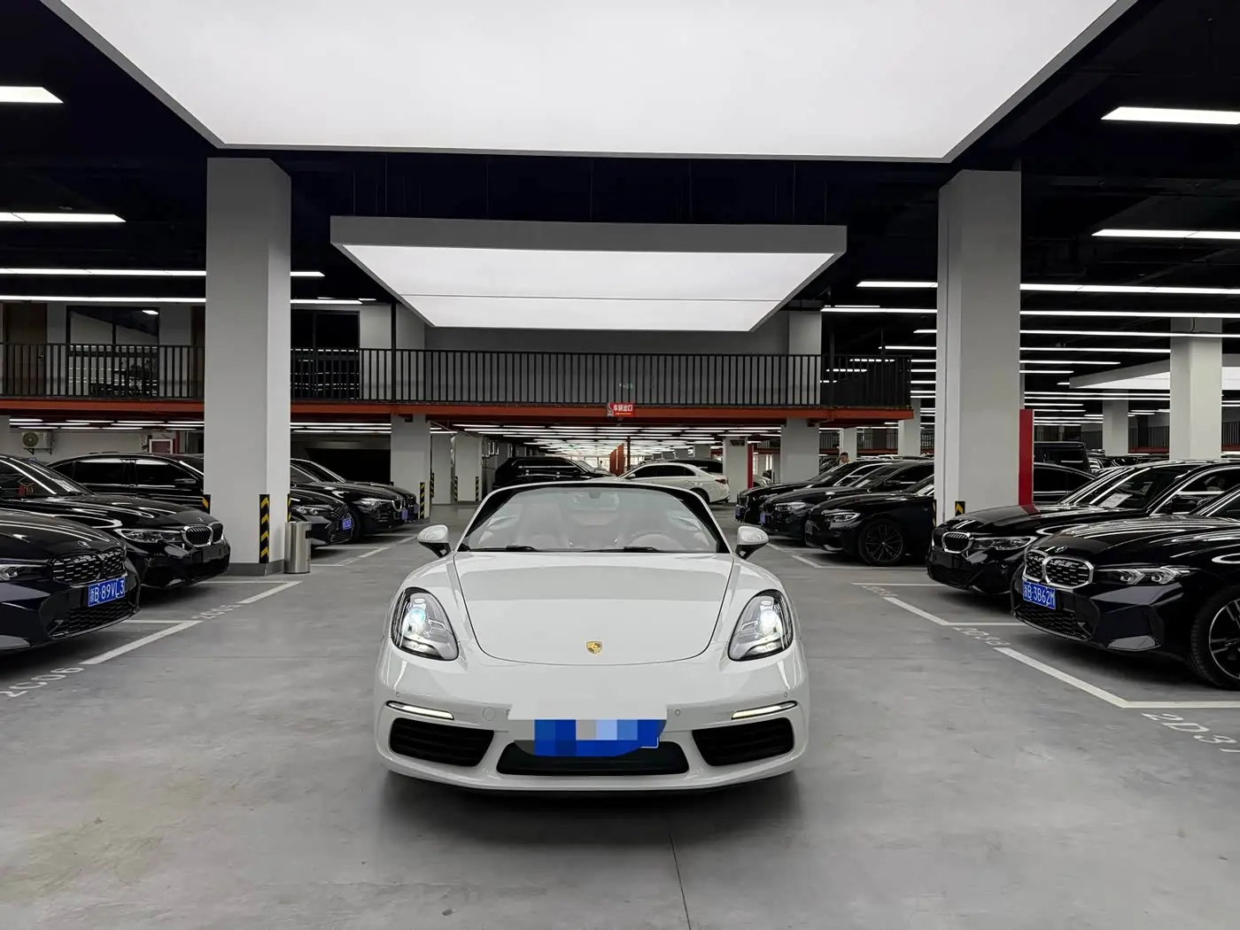 Porsche 718 2017 — Photo 2/15