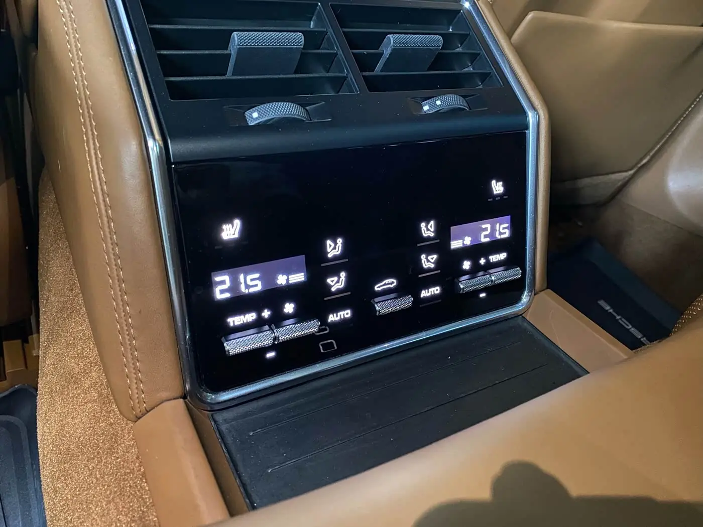 Porsche Panamera 2023 — Photo 11/17