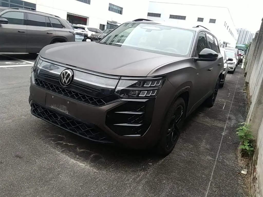 Volkswagen Teramont 2025 — Photo 1/20