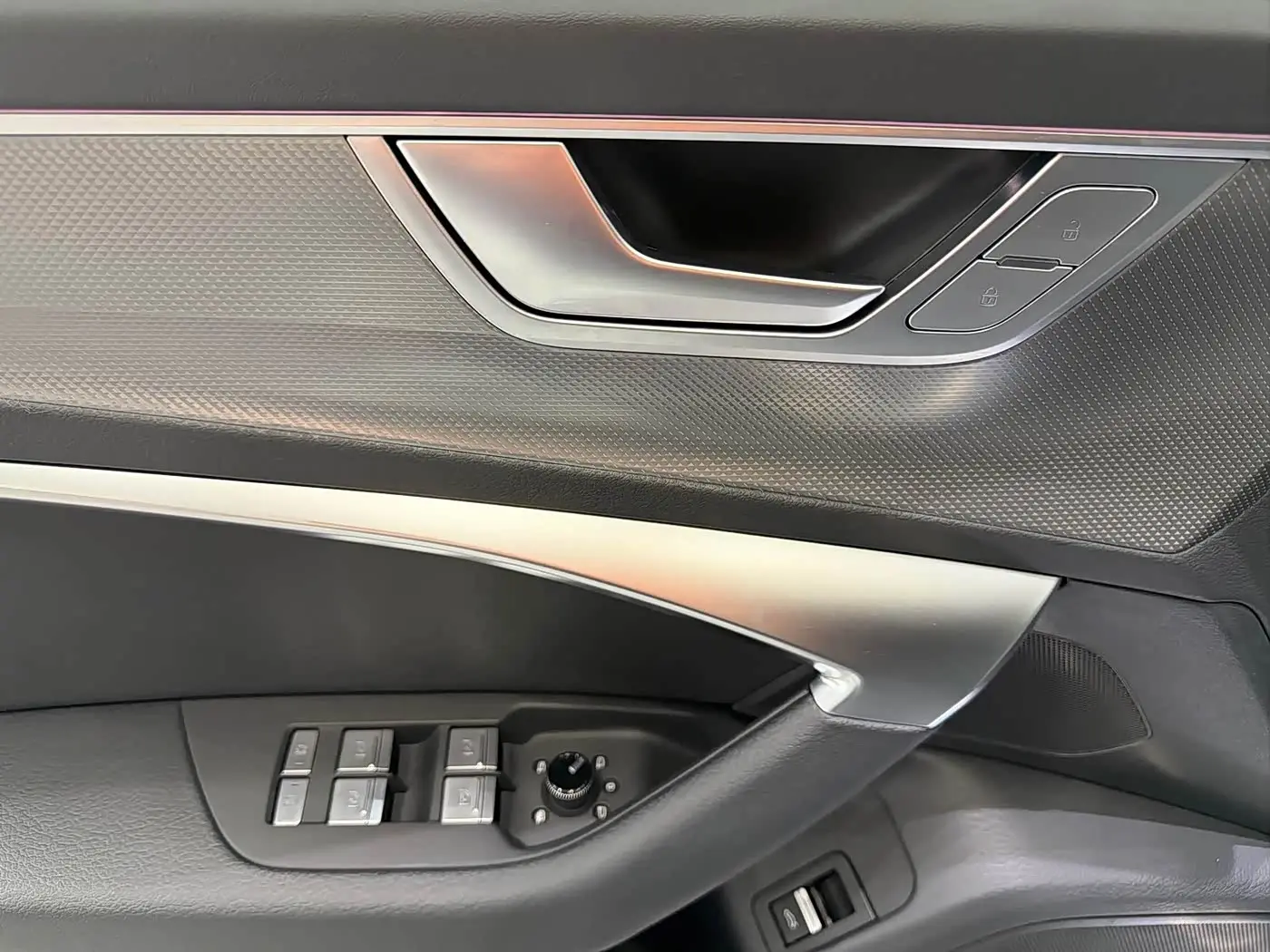 Audi A6L 2024 — Photo 15/20