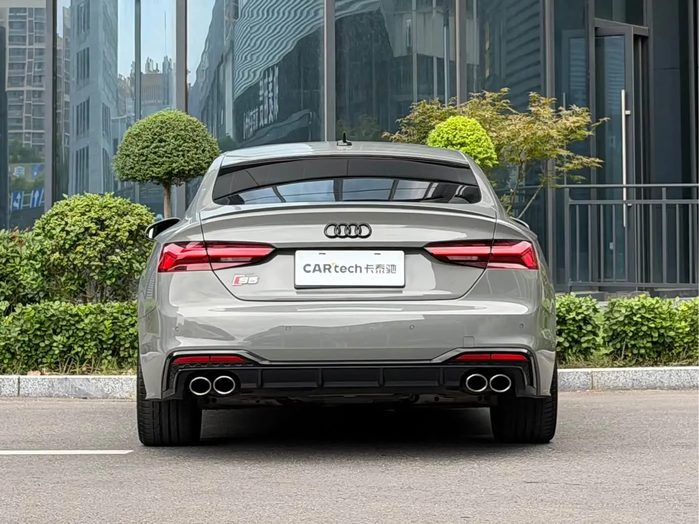 Audi S5 2022 — Фото 4/13