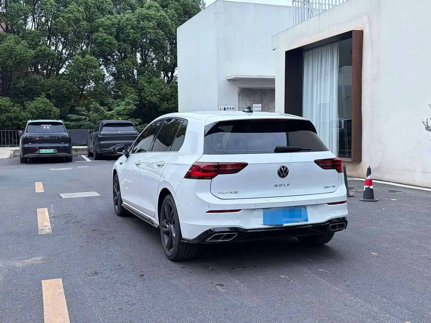 Volkswagen Golf 2021 — Photo 7/9