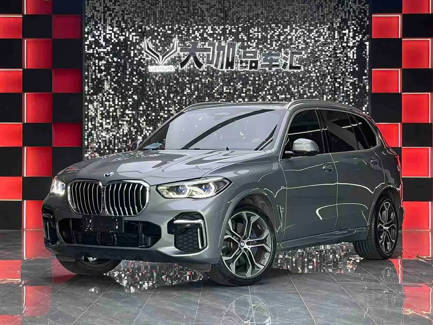 BMW X5 2023 — Photo 1/15